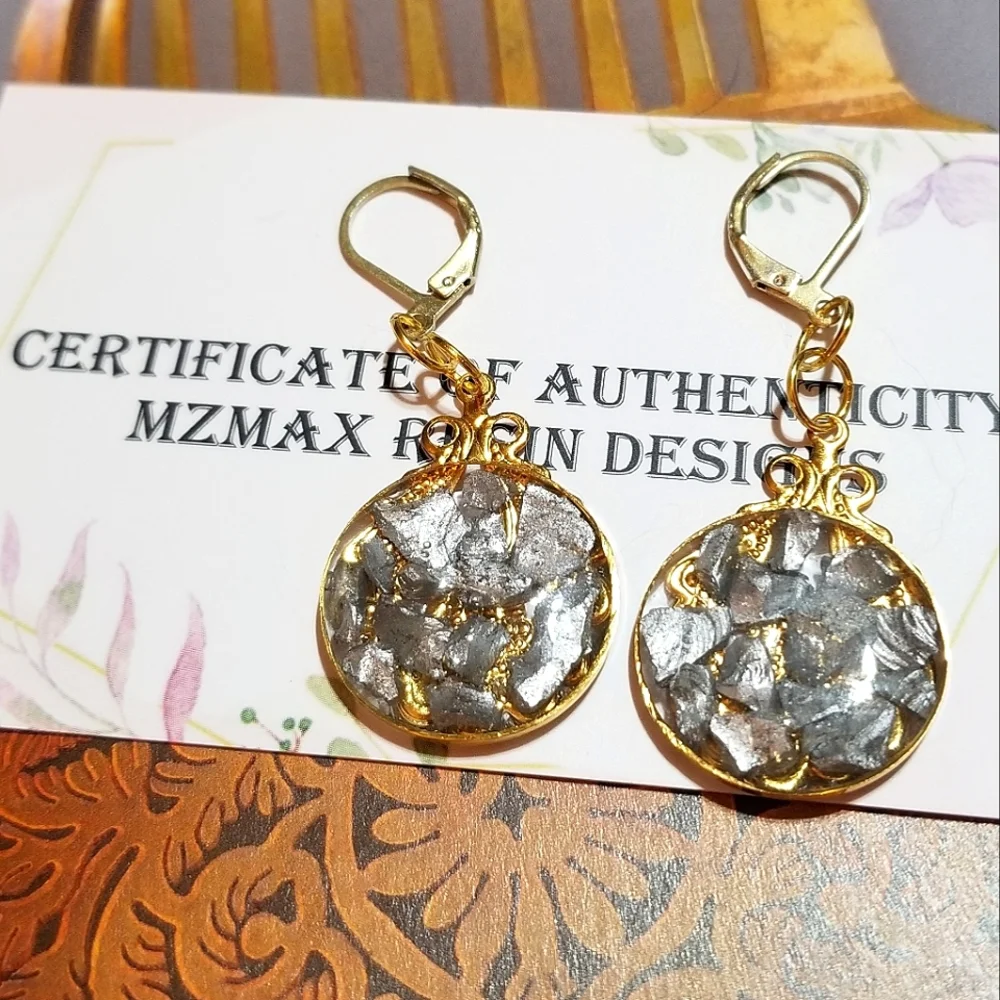 SILVER GOLD COMBO MzMax Resin Designs Dangle Earrings - Picture 4 of 8